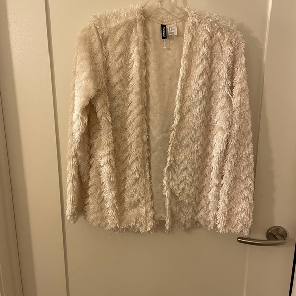 Textured jacket. - Picture 1 of 3